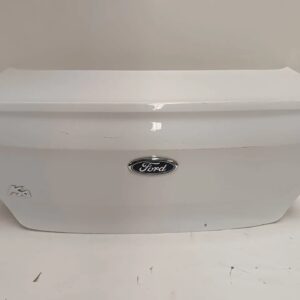 Par lanternas e Tampa do Ford Ka 2019 sedan