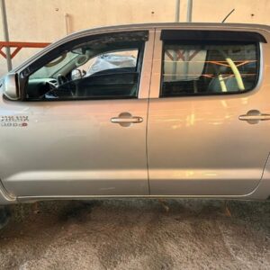 PORTA E TAMPA TRASEIRA HILUX